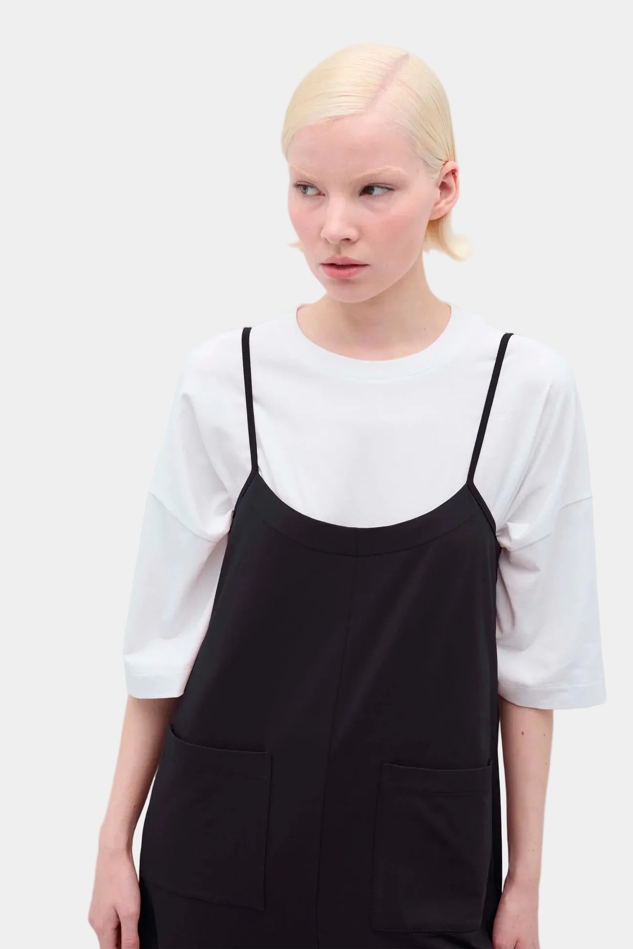 Mono Lar Black