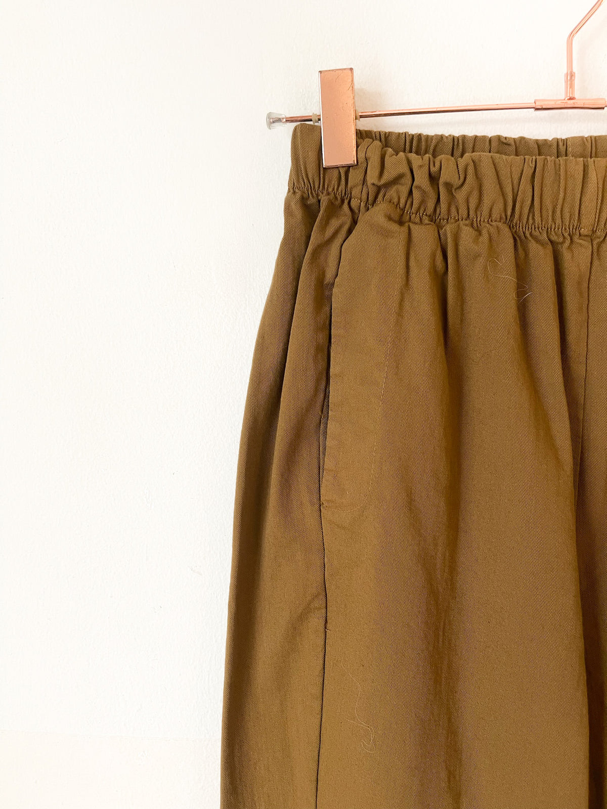 Pantalón Maddi Tostadito