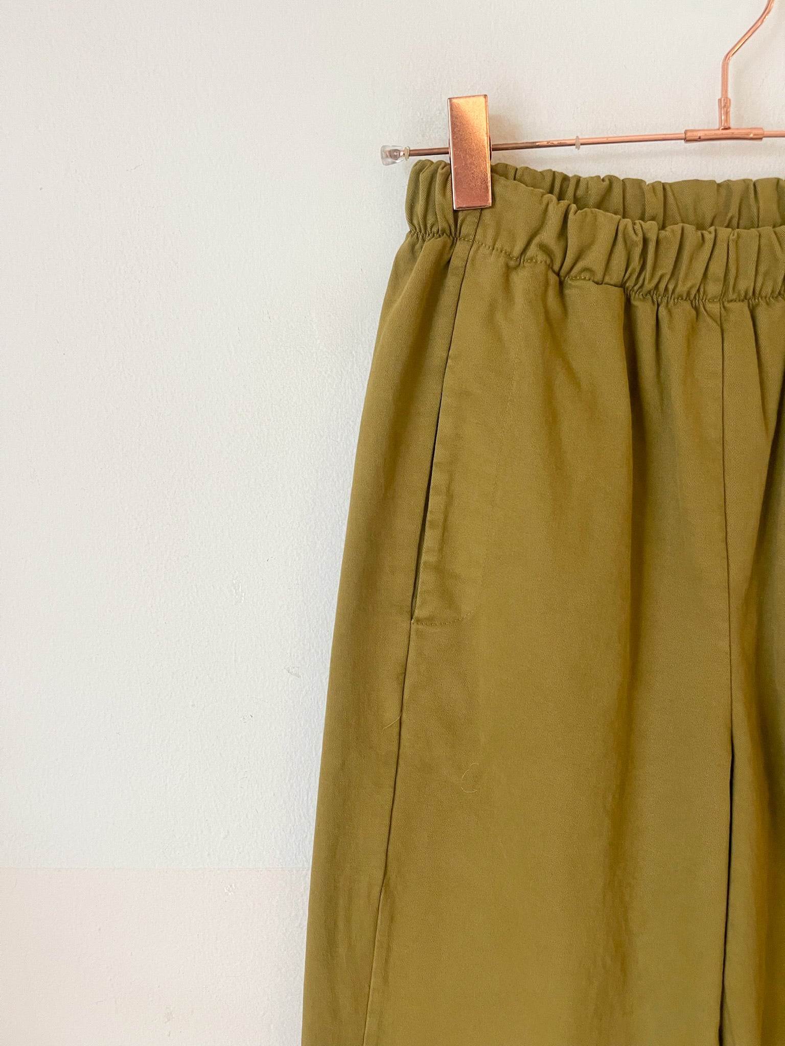 Pantalón Maddi Oliva