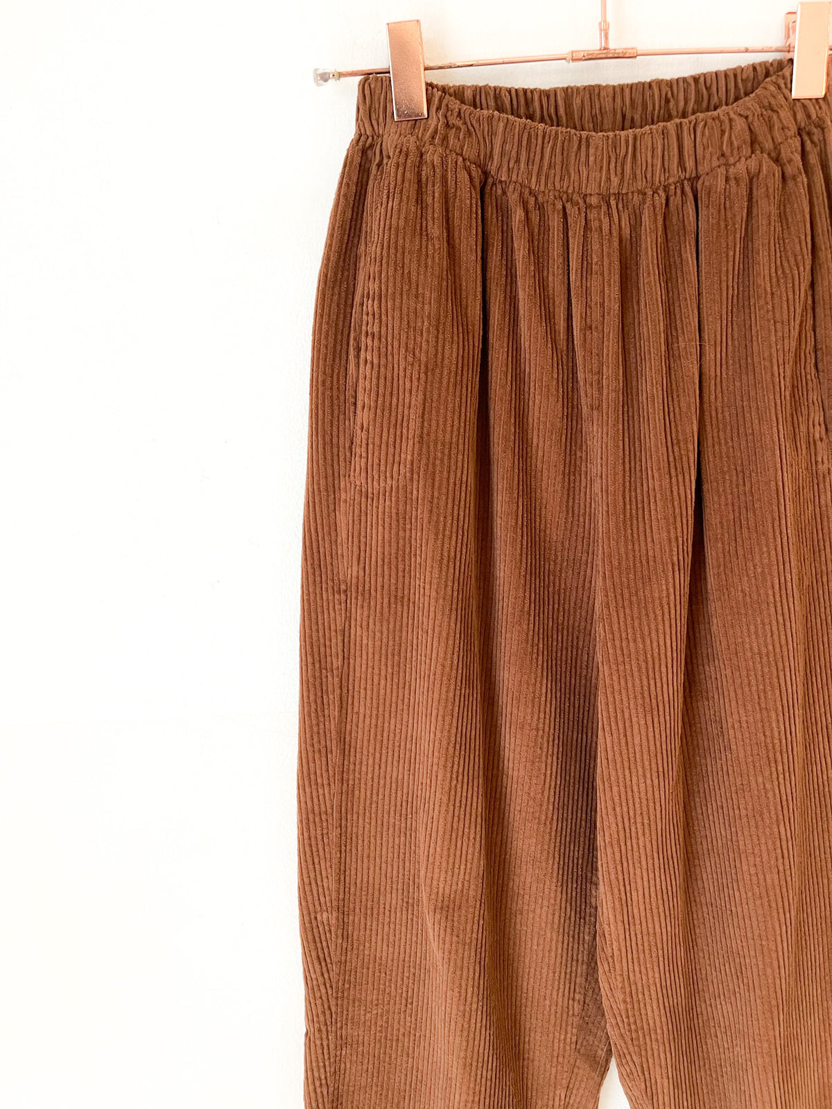 Pantalón Cyntia Canela
