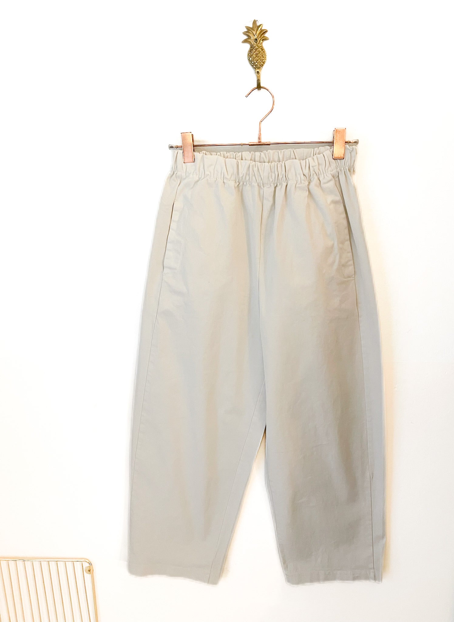Pantalón Gorka marfil