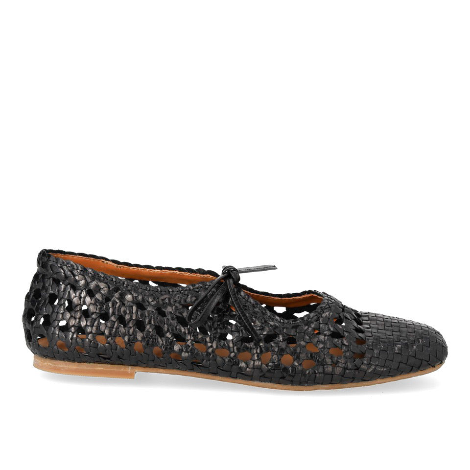 Bailarina Lali Black